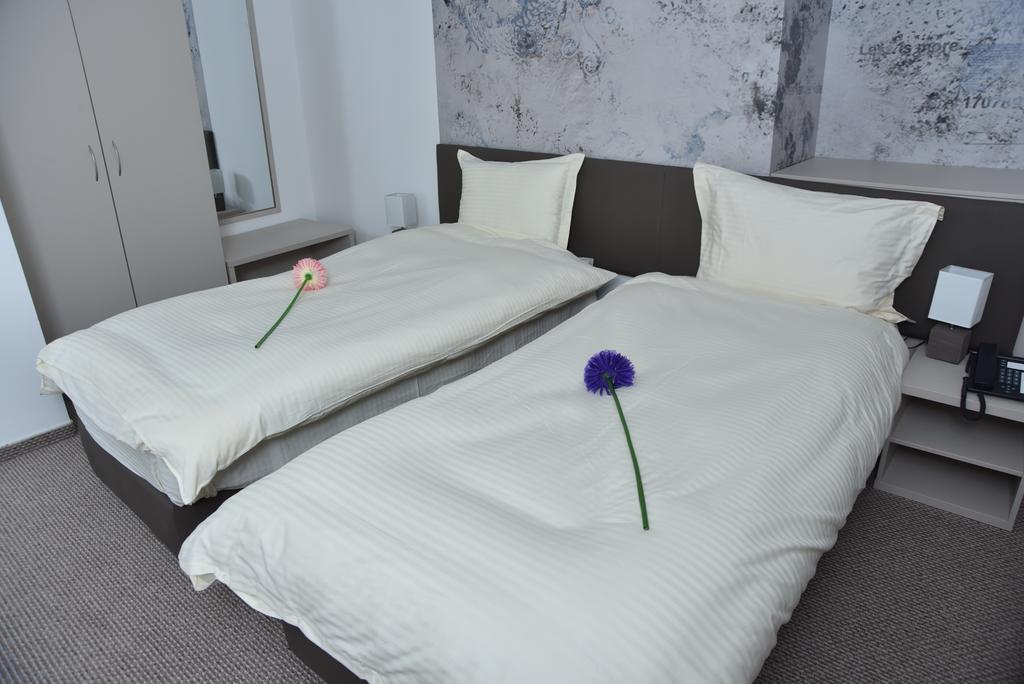 Kozle City Apartments 스코페 객실 사진